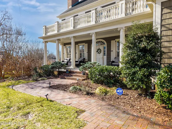 $1,160,000 | 805 Prince George Parish Drive, Knoxville, TN 37934