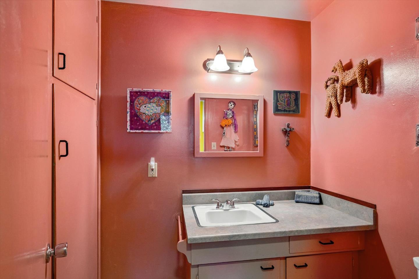 22425 Summit Road Los Gatos, CA 95033 - Photo 17 of 42 Gallery Image 17