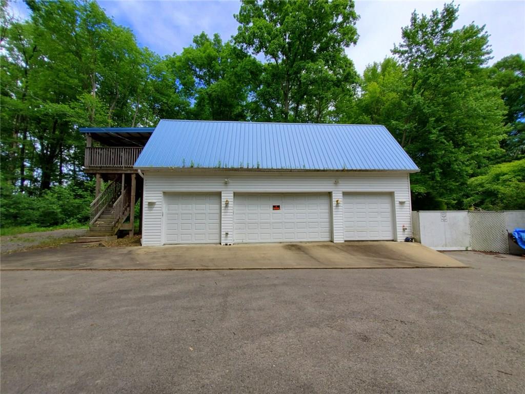 7210 Country Club Road Butler, PA 16001 - Photo 8 of 19 Gallery Image 8