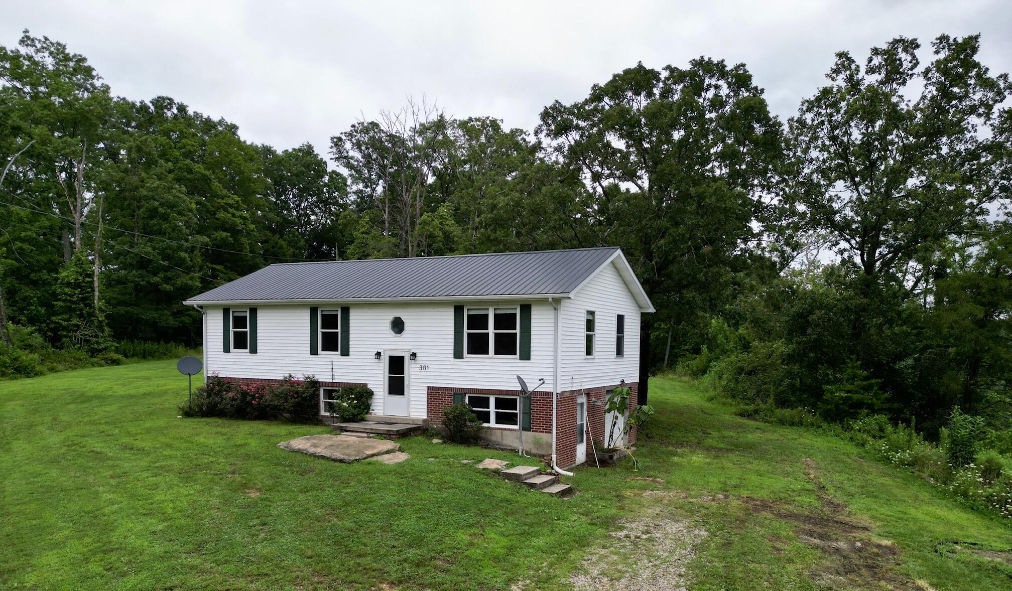 301 T Estes Road Beattyville, KY 41311 - Photo 7 of 72 dji_fly_20260713_132408_67_1783964085457