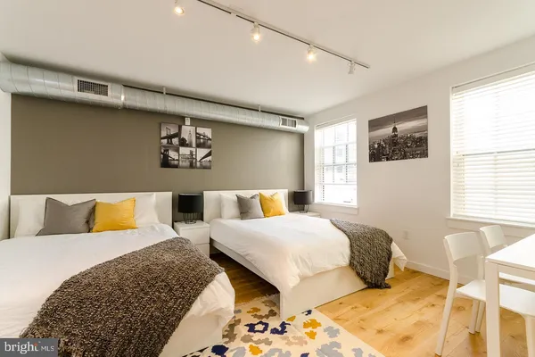 $1,581 | 224 Church Street, Unit 317, Philadelphia, PA 19106