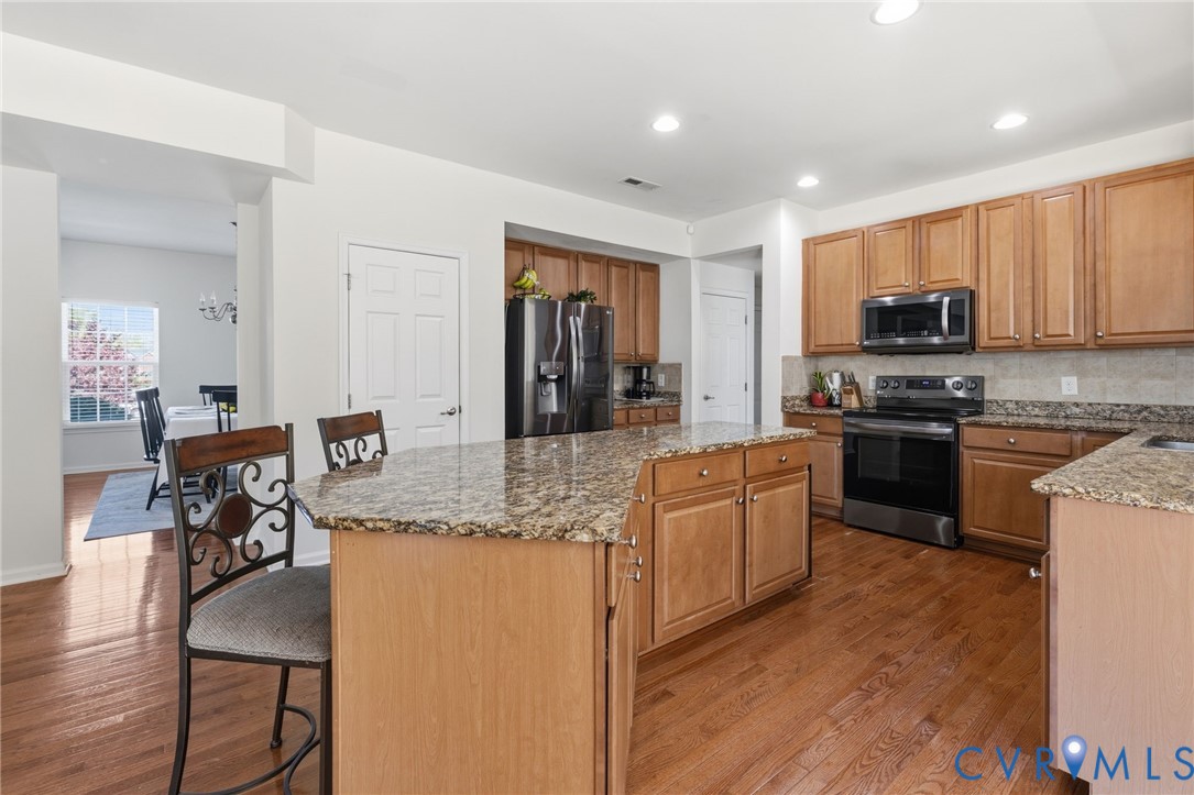 7331 Rivendell Terrace North Chesterfield, VA 23832 - Photo 7 of 31