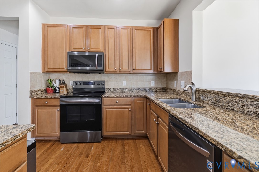 7331 Rivendell Terrace North Chesterfield, VA 23832 - Photo 8 of 31