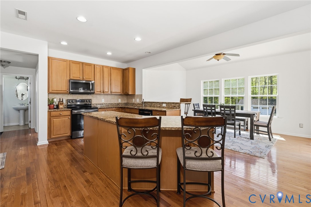 7331 Rivendell Terrace North Chesterfield, VA 23832 - Photo 9 of 31