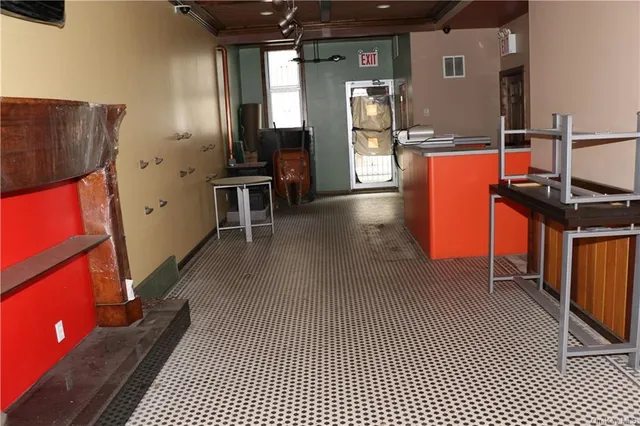 $1,200,000 | 269-267 City Island Avenue | City Island