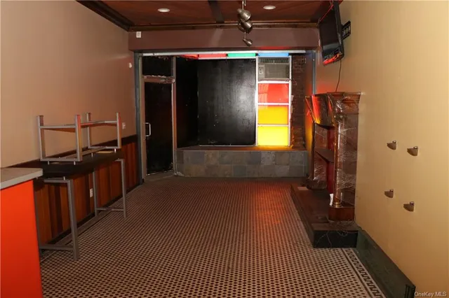 $1,200,000 | 269-267 City Island Avenue | City Island