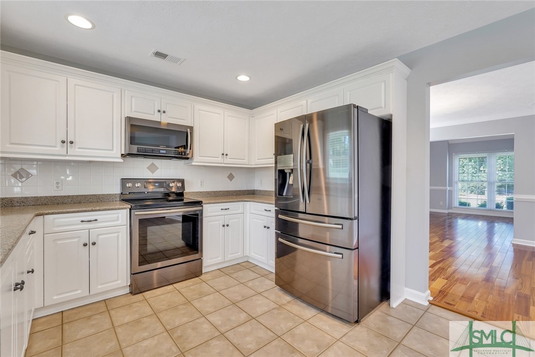 118 Steeplechase Road Savannah, GA 31405 - Photo 13 of 37