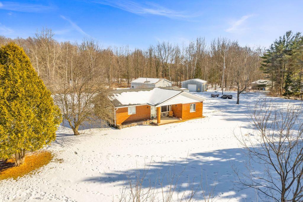 3665 Black River Road Croswell, MI 48422 - Photo 15 of 41 True sanctuary