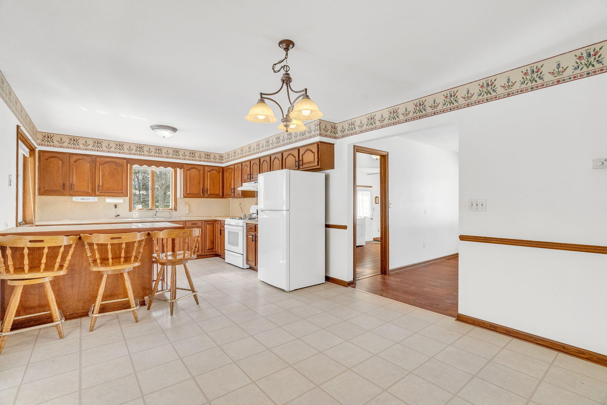 3665 Black River Road Croswell, MI 48422 - Photo 29 of 41 Spacious Kitchen