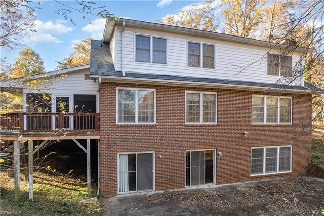 $445,000 | 1210 Jefferson Road, Greensboro, NC 27410