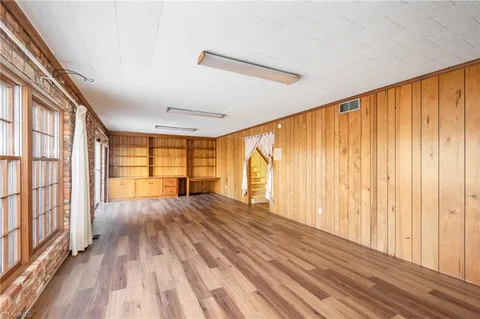 $445,000 | 1210 Jefferson Road, Greensboro, NC 27410