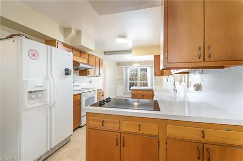 $445,000 | 1210 Jefferson Road, Greensboro, NC 27410