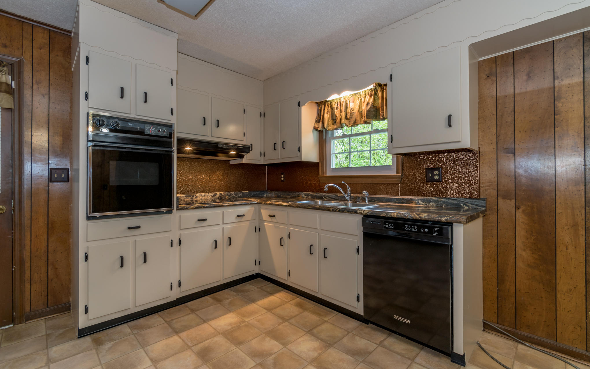 510 Isbill Road Chattanooga, TN 37419 - Photo 8 of 25 111-11