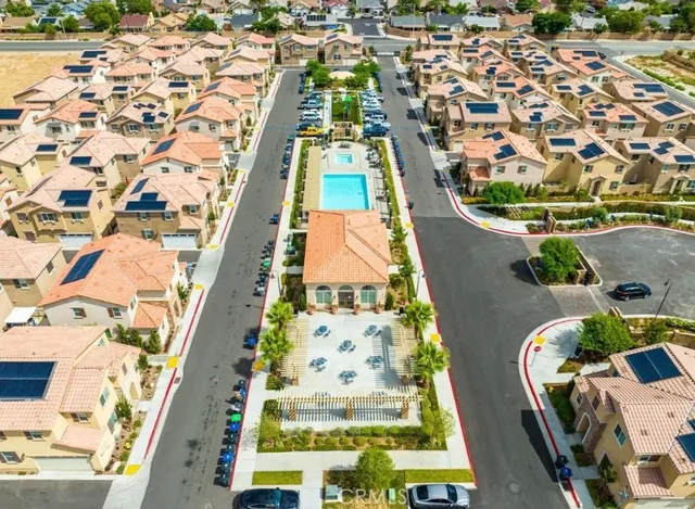 $3,000 | 130 Grove Court, Perris, CA 92571