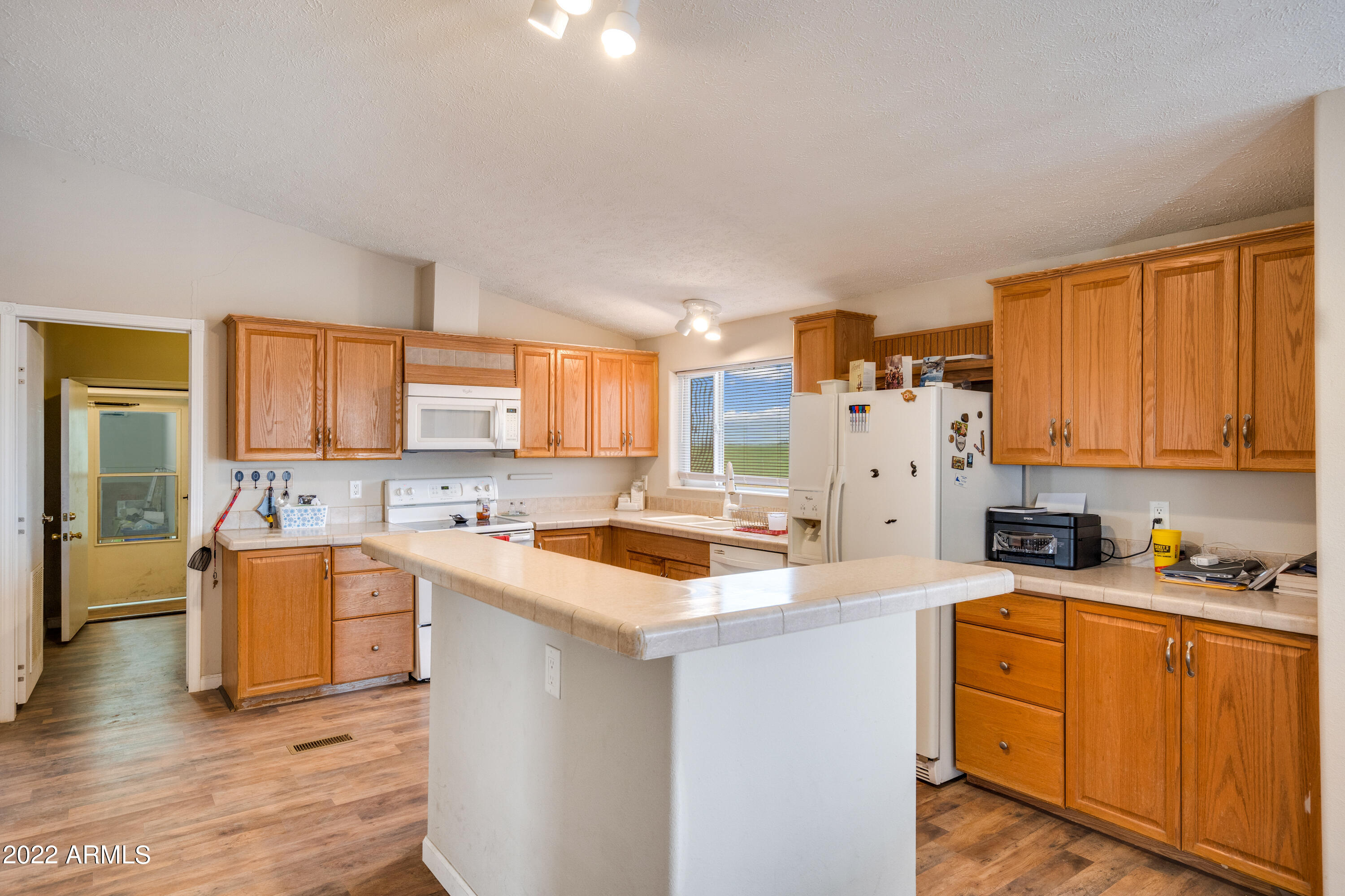 18834 West Chipman Road Buckeye, AZ 85326 - Photo 7 of 35 n0009839-n0009841