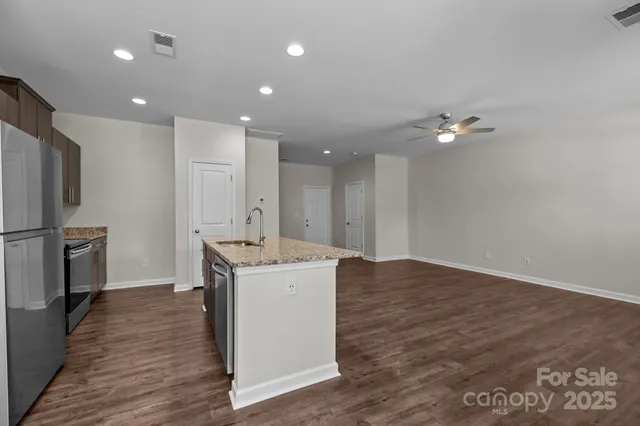 $339,000 | 206 Overstone Court, Fort Mill, SC 29715