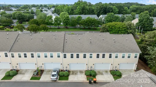 $339,000 | 206 Overstone Court, Fort Mill, SC 29715