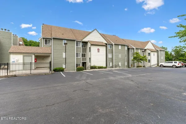 $249,299 | 1260 Ski View Drive, Unit 3208, Gatlinburg, TN 37738