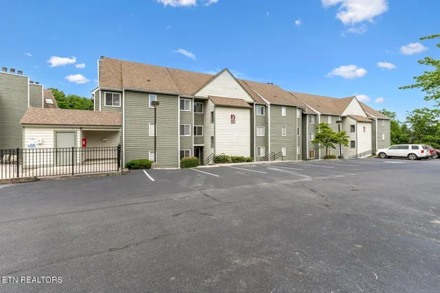 $249,399 | 1260 Ski View Drive, Unit 3208, Gatlinburg, TN 37738