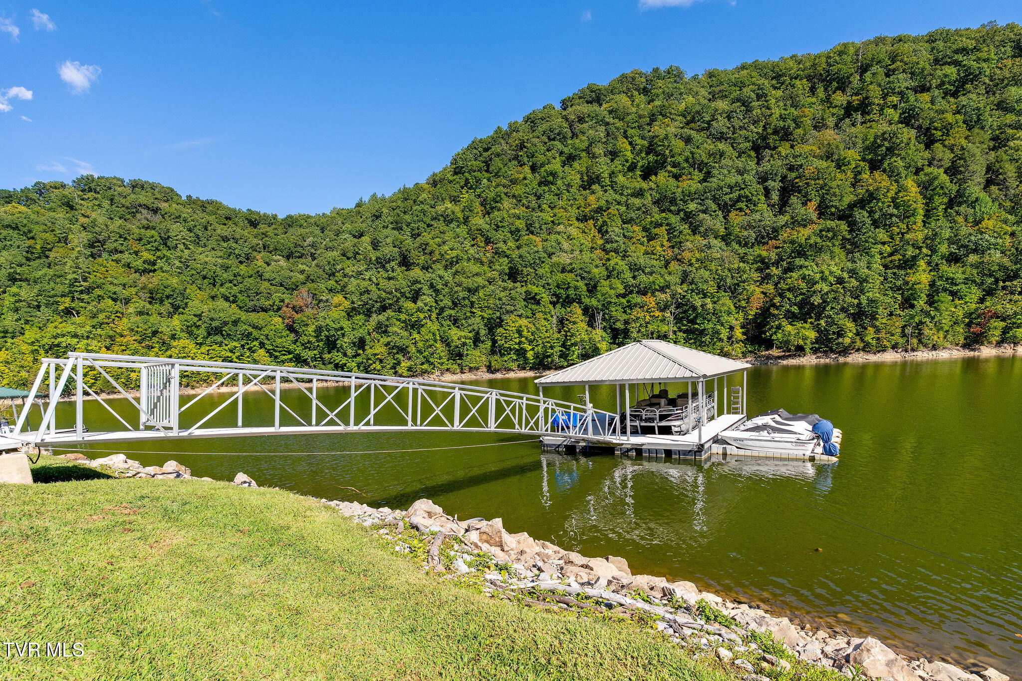 285 Cable Hollow Road Butler, TN 37640 - Photo 107 of 129 DSC06861