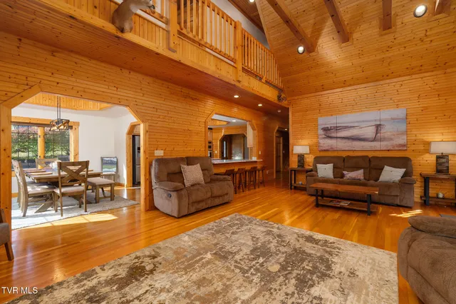 $2,500,000 | 285 Cable Hollow Road, Butler, TN 37640