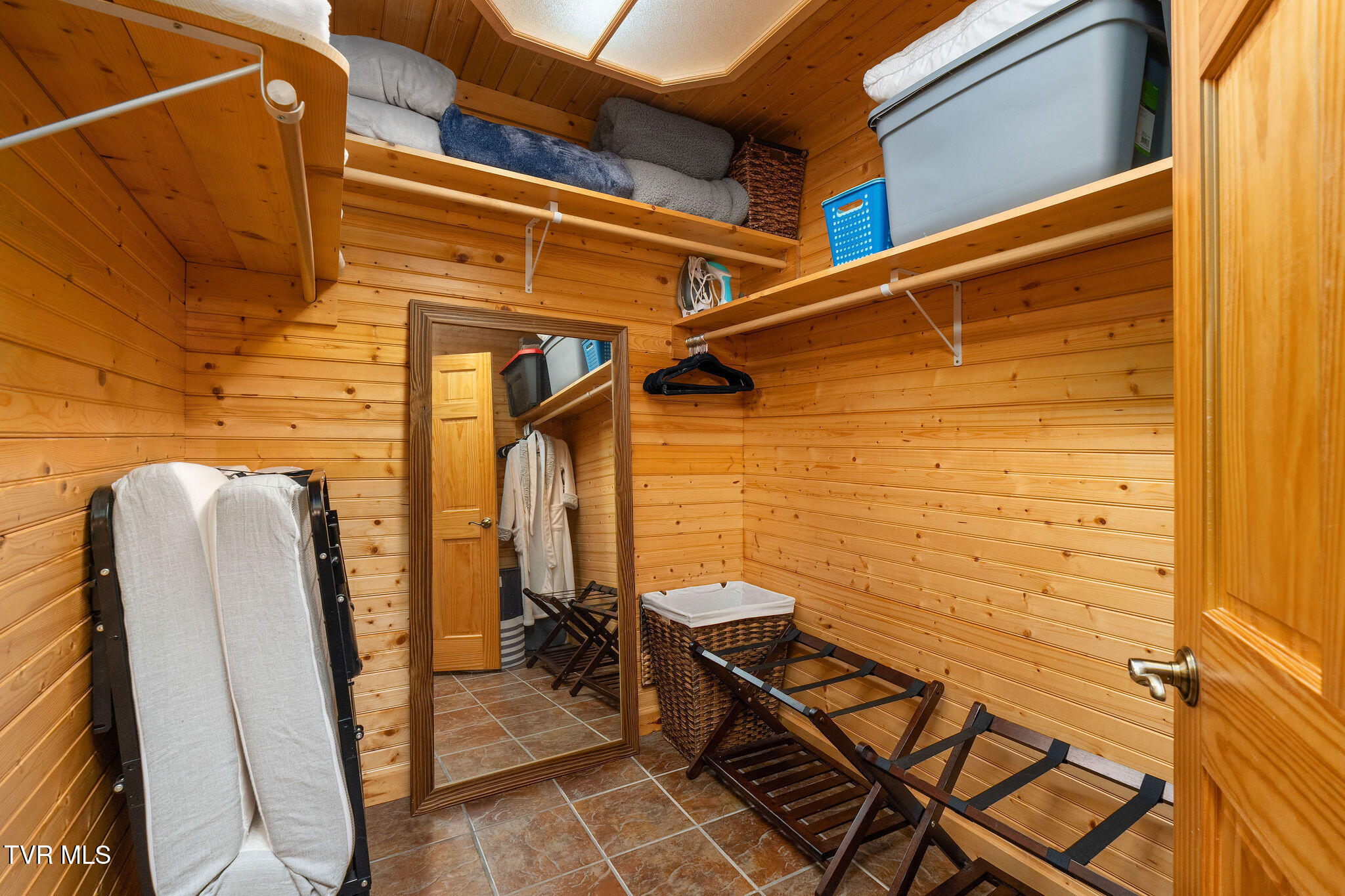 285 Cable Hollow Road Butler, TN 37640 - Photo 40 of 129 DSC07162