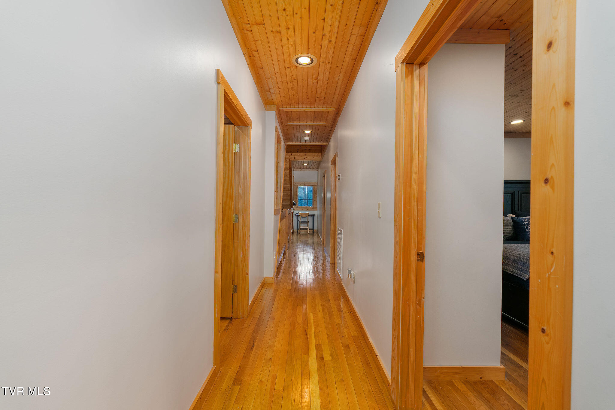 285 Cable Hollow Road Butler, TN 37640 - Photo 41 of 129 DSC07164