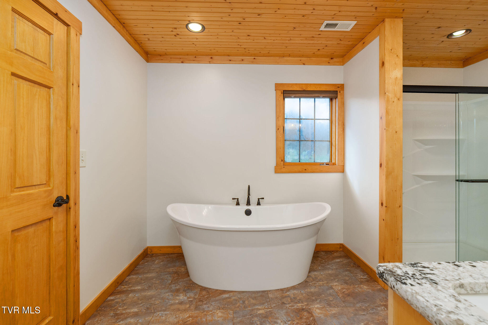 285 Cable Hollow Road Butler, TN 37640 - Photo 42 of 129 DSC07171