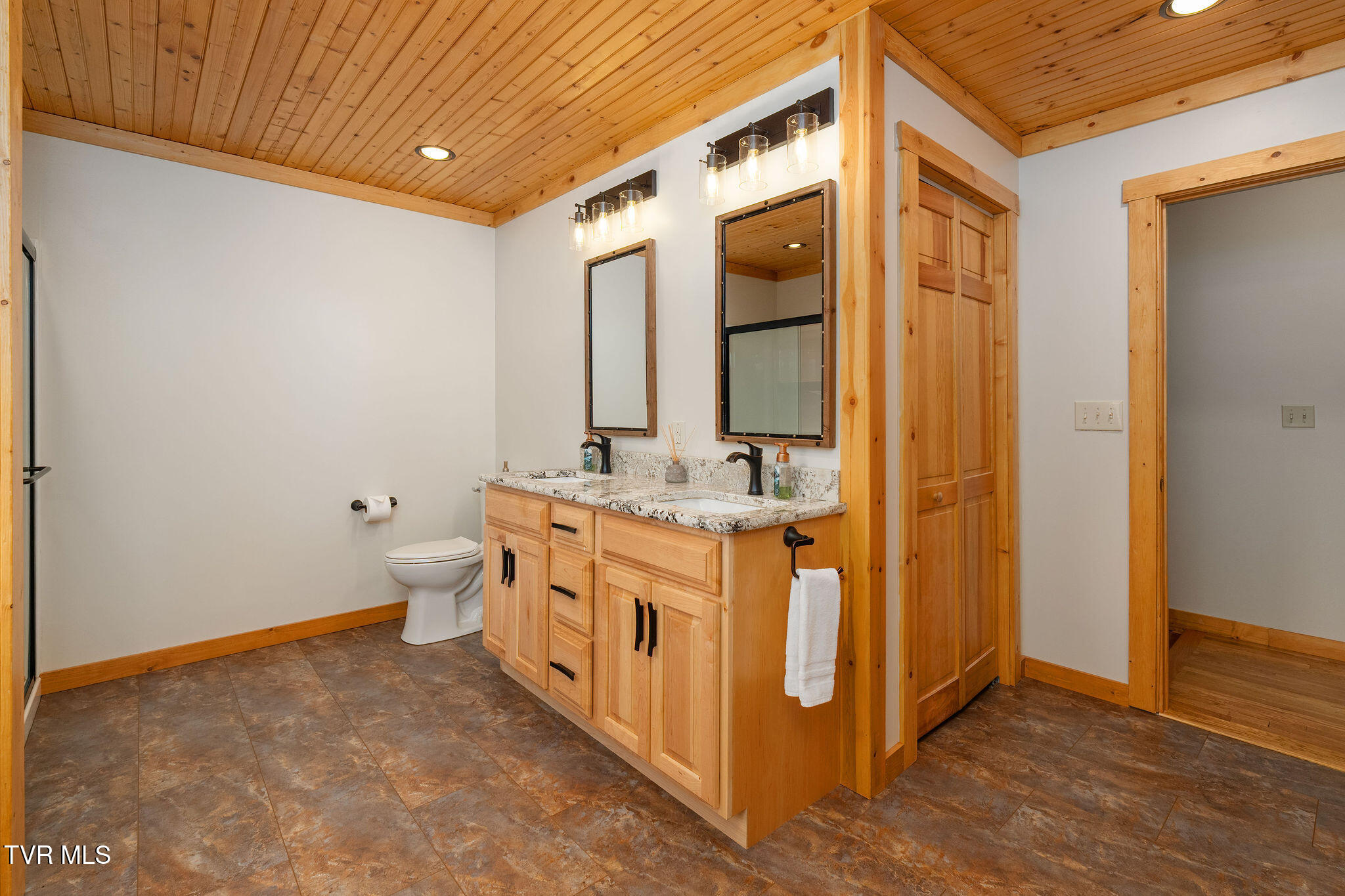 285 Cable Hollow Road Butler, TN 37640 - Photo 44 of 129 DSC07179