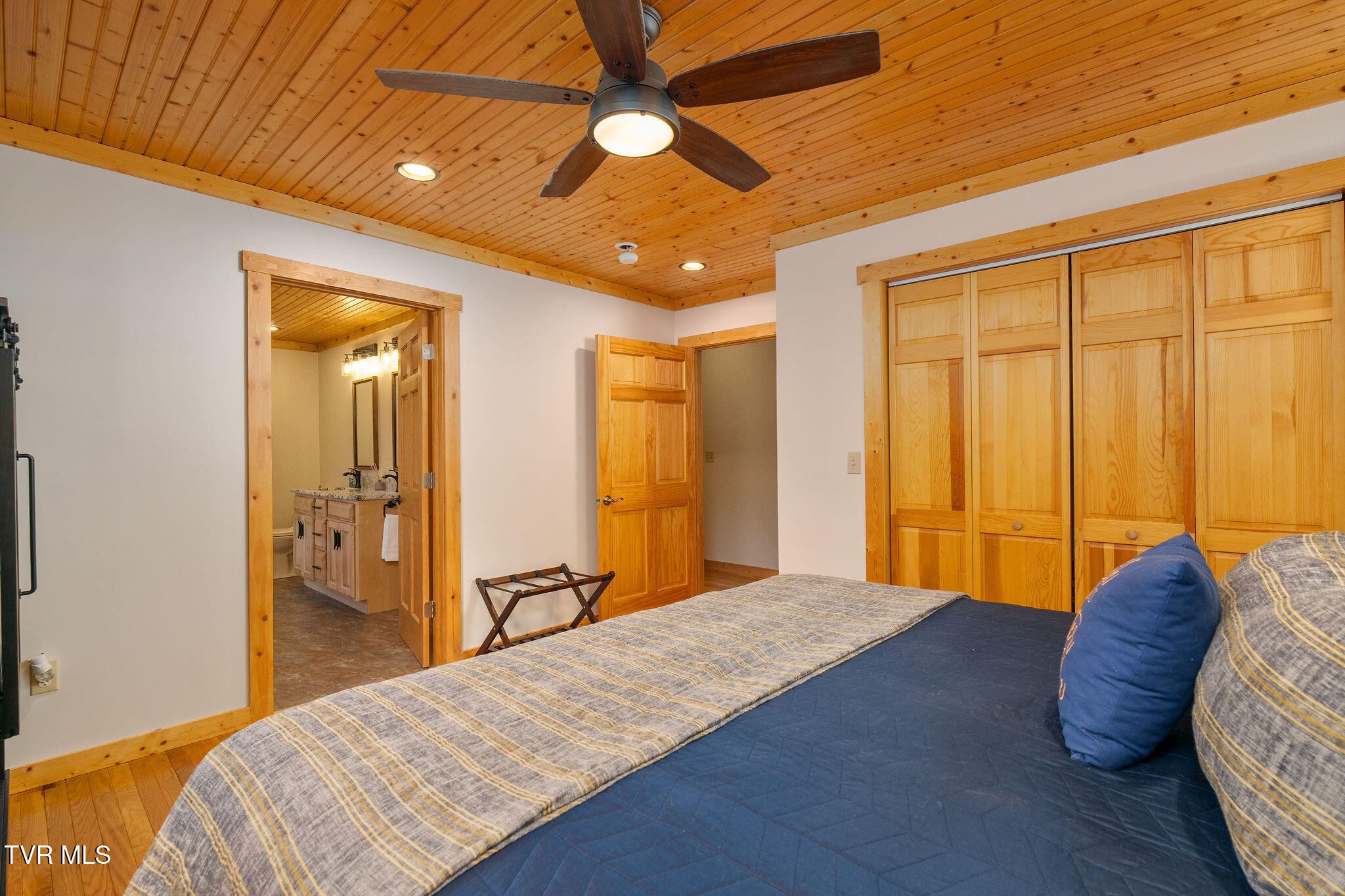 285 Cable Hollow Road Butler, TN 37640 - Photo 49 of 129 DSC07210