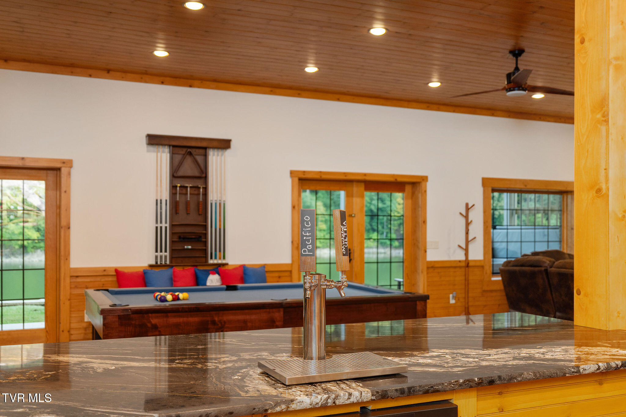 285 Cable Hollow Road Butler, TN 37640 - Photo 73 of 129 DSC07354