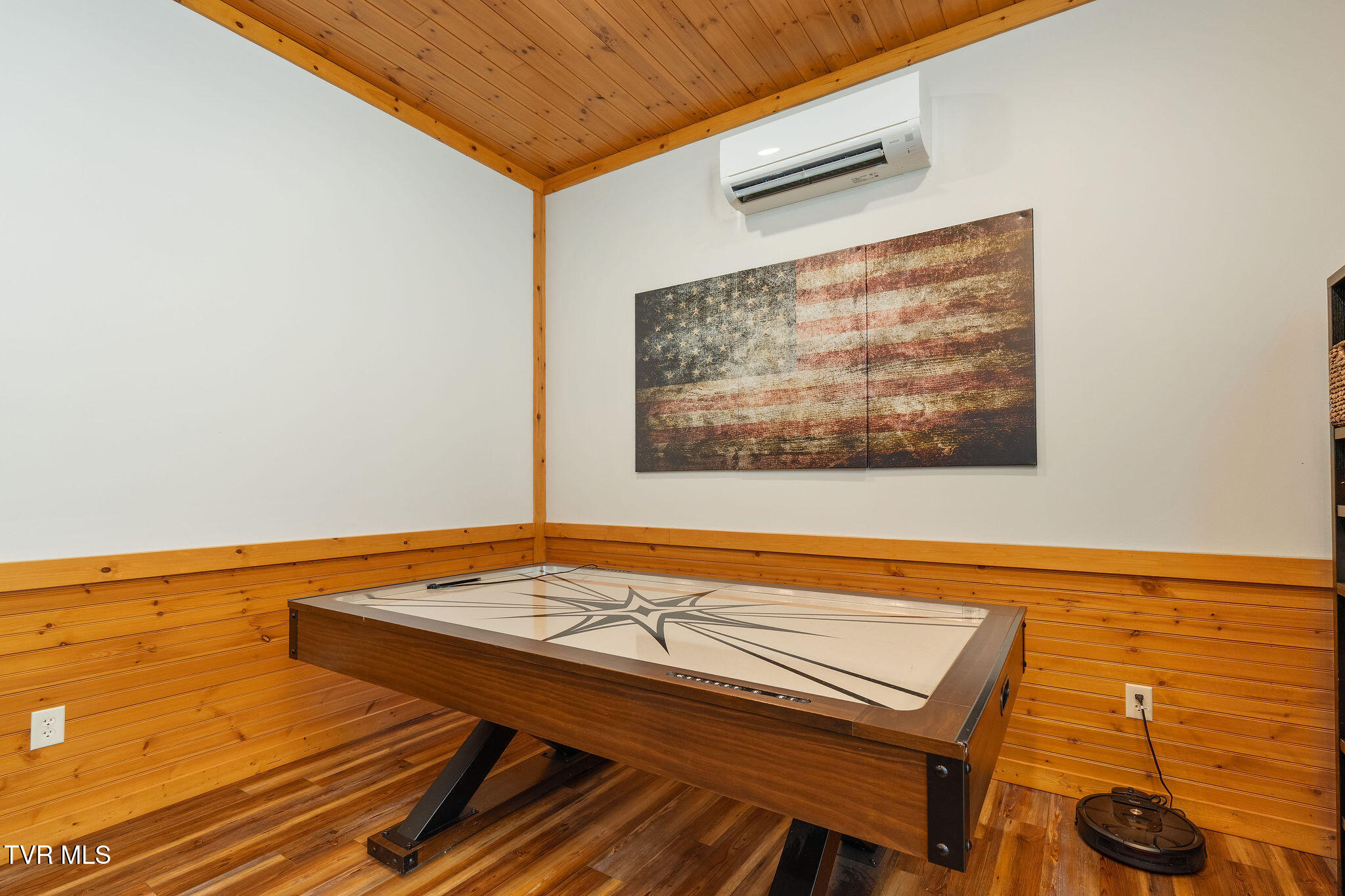 285 Cable Hollow Road Butler, TN 37640 - Photo 82 of 129 DSC07416