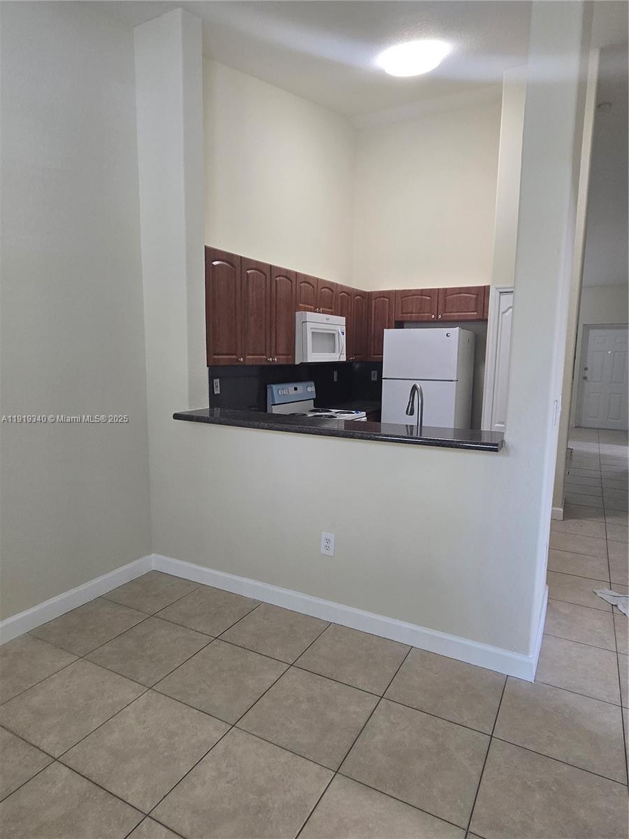 2524 Southeast 16th Road, Unit 203 Homestead, FL 33035 - Photo 5 of 11