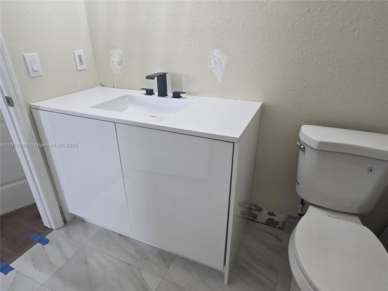 2524 Southeast 16th Road, Unit 203 Homestead, FL 33035 - Photo 7 of 11