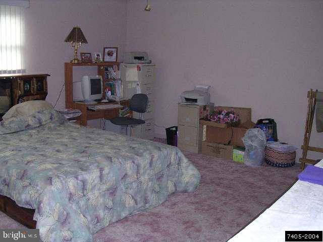 71 Boxwood Road Manchester, PA 17345 - Photo 4 of 8 Gallery Image 4