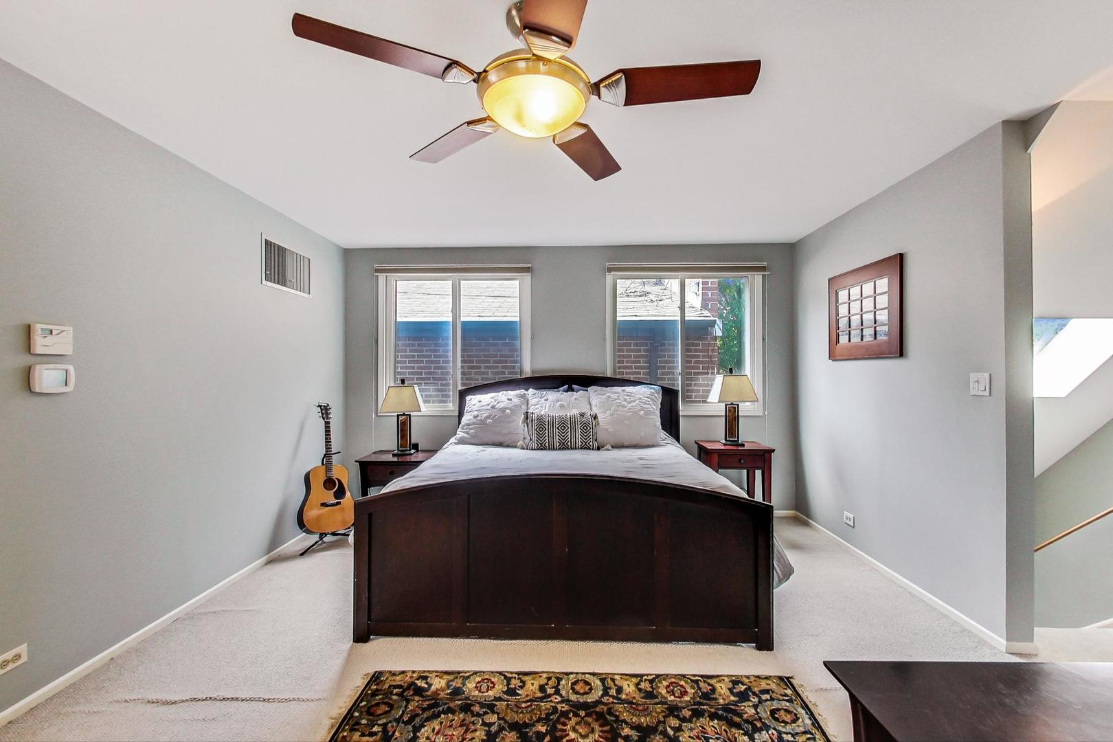 919 West Wolfram Street Chicago, IL 60657 - Photo 17 of 33