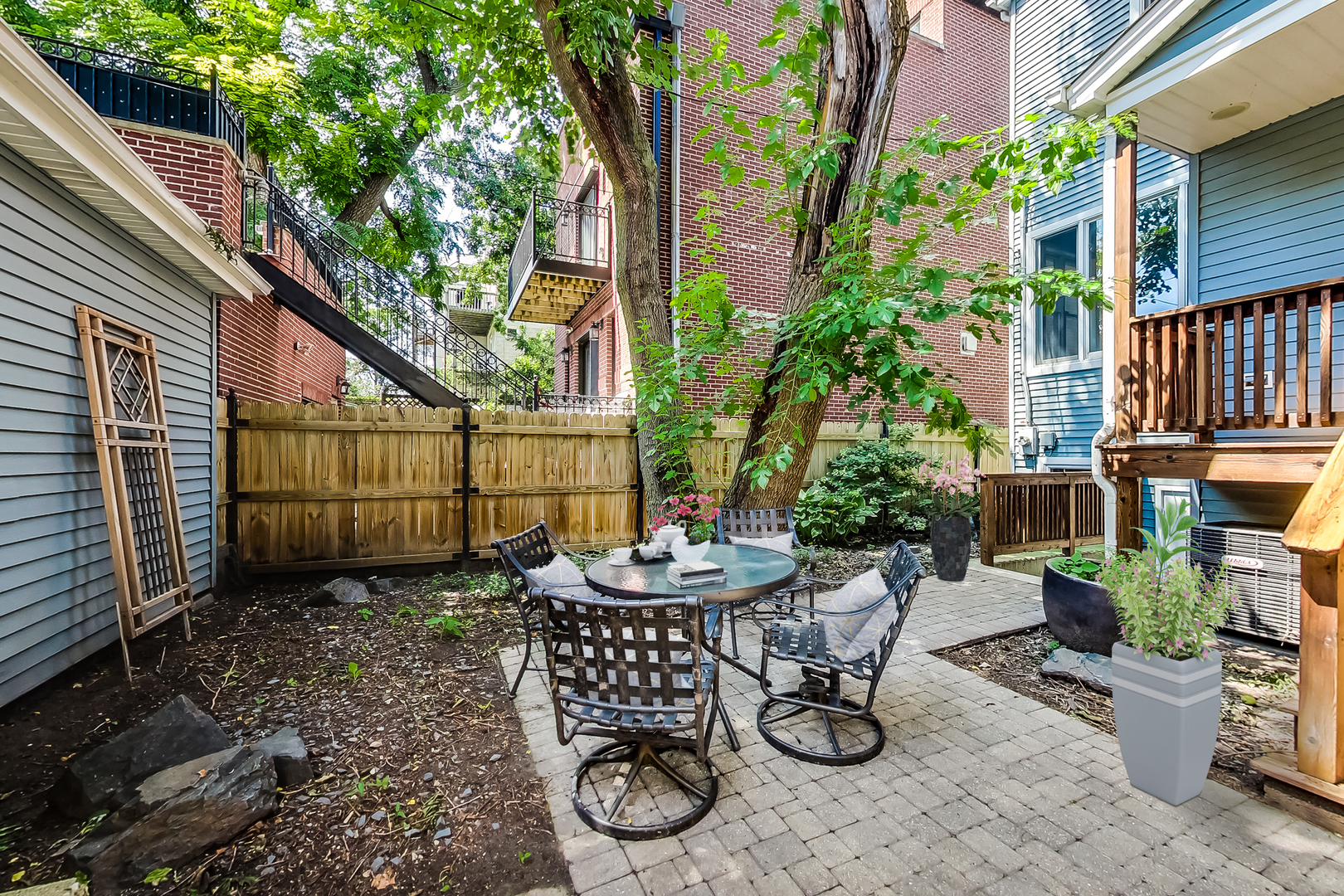 919 West Wolfram Street Chicago, IL 60657 - Photo 28 of 33