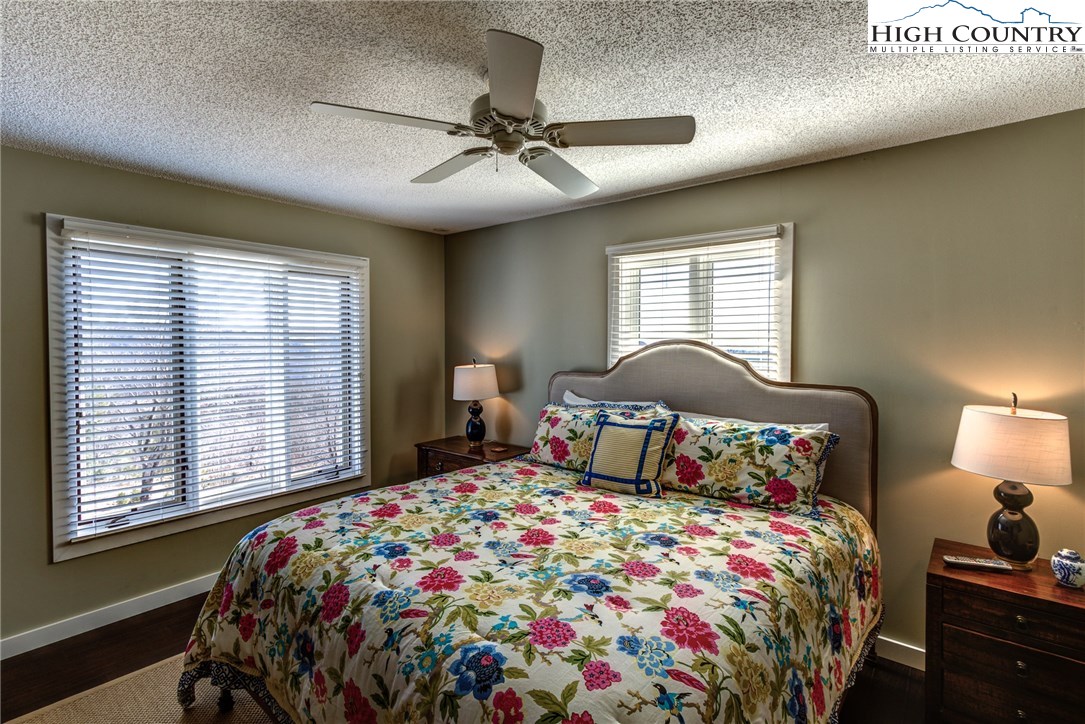 151 Knob Road, Unit 10 Blowing Rock, NC 28605 - Photo 21 of 35 Gallery Image 21