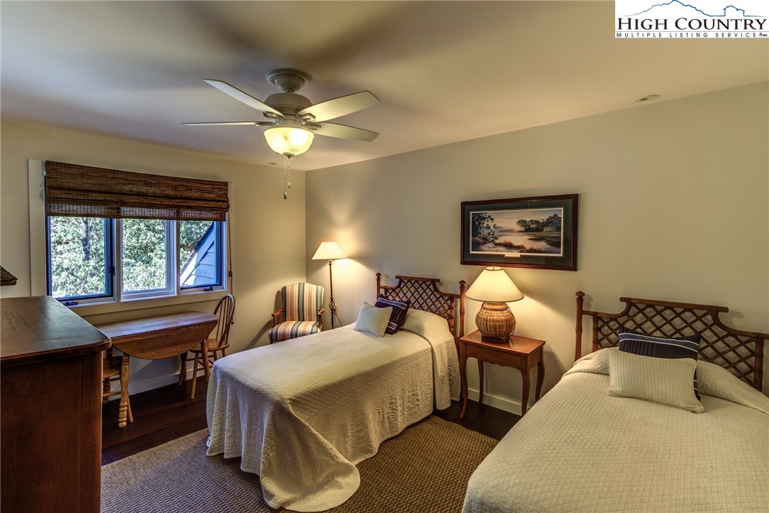 151 Knob Road, Unit 10 Blowing Rock, NC 28605 - Photo 23 of 35 Gallery Image 23