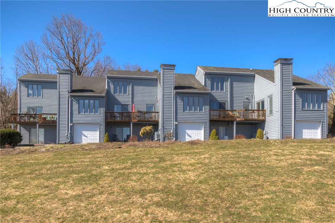 151 Knob Road, Unit 10 Blowing Rock, NC 28605 - Photo 32 of 35 Gallery Image 32