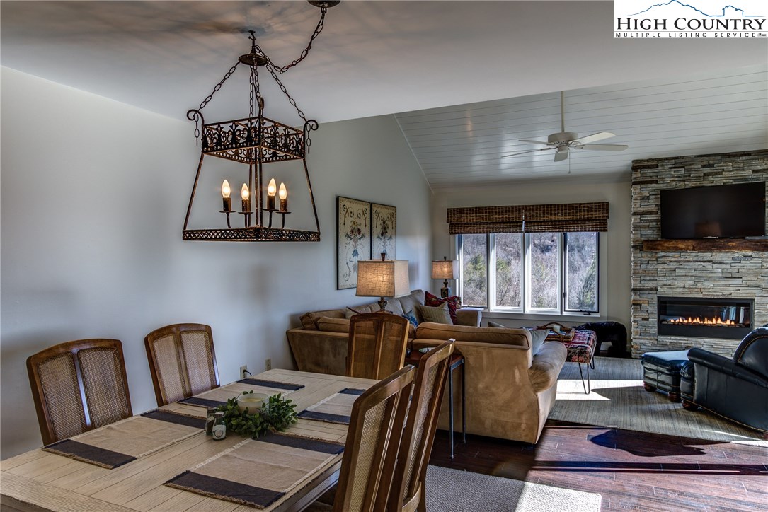 151 Knob Road, Unit 10 Blowing Rock, NC 28605 - Photo 7 of 35 Gallery Image 7