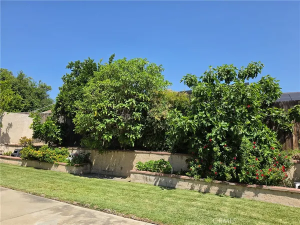 $675,000 | 1377 East Flora Street, Ontario, CA 91764