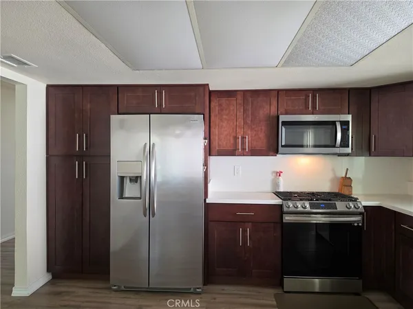 $675,000 | 1377 East Flora Street, Ontario, CA 91764