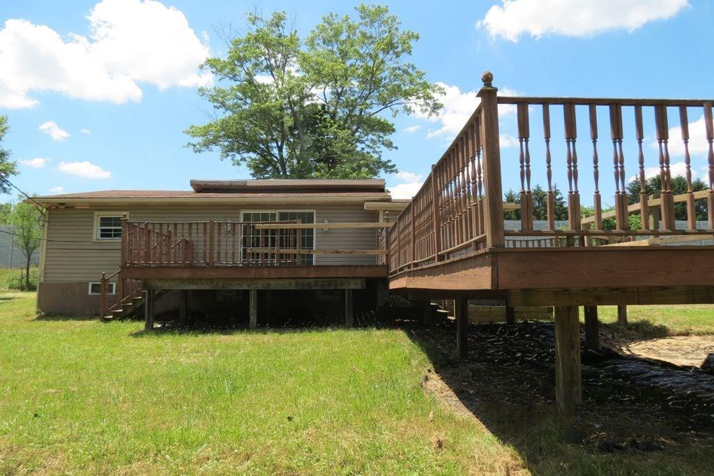 771 Arona Road New Stanton, PA 15672 - Photo 3 of 11 Gallery Image 3