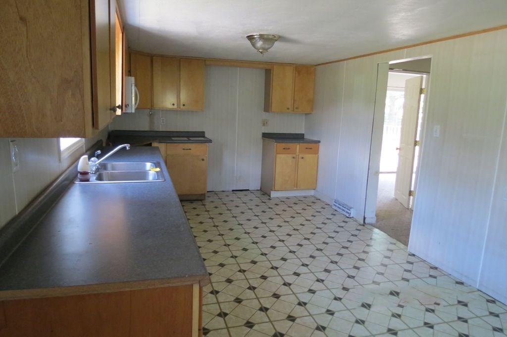 771 Arona Road New Stanton, PA 15672 - Photo 6 of 11 Gallery Image 6