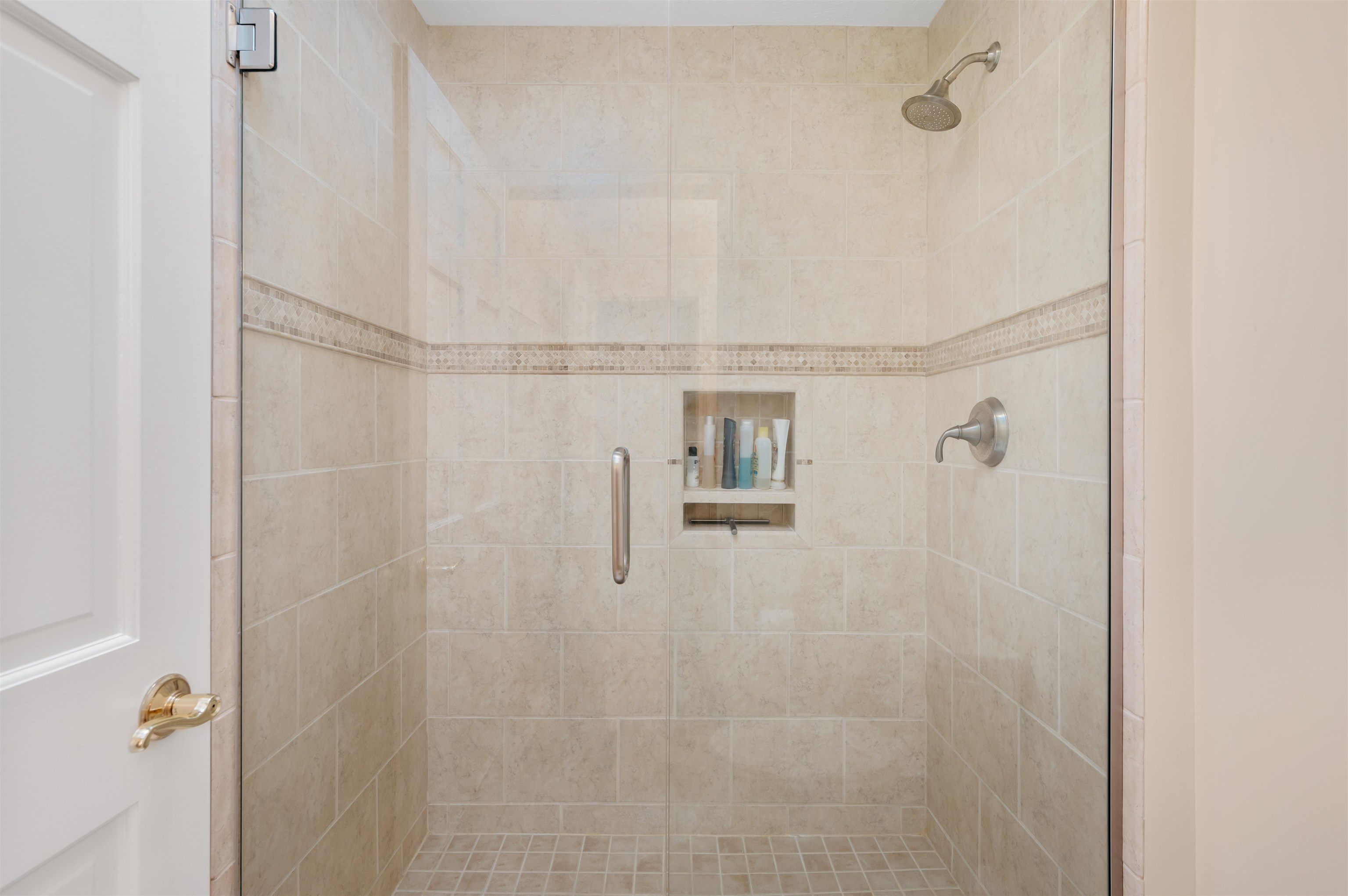 7221 Deepwater Point Road Williamsburg, MI 49690 - Photo 55 of 69 1903993-54.JPG