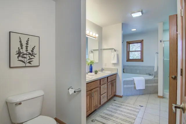 $554,900 | N8536 Hanson Drive, Holland, WI 54636