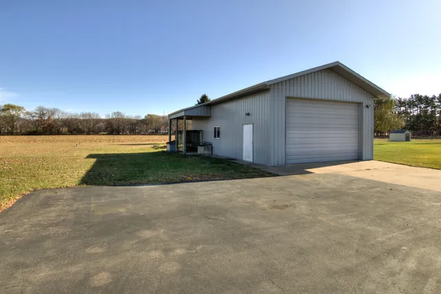 $554,900 | N8536 Hanson Drive, Holland, WI 54636