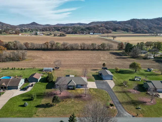 $554,900 | N8536 Hanson Drive, Holland, WI 54636