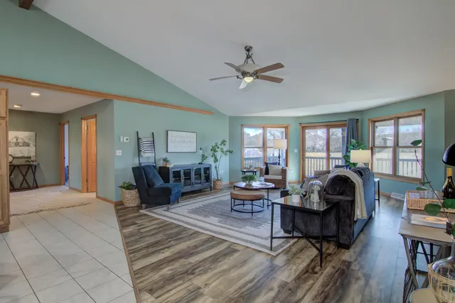 $554,900 | N8536 Hanson Drive, Holland, WI 54636